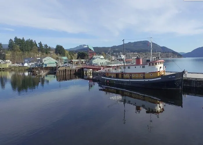 Сity center hotels Swept Away Inn